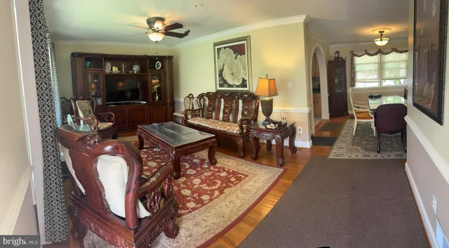 $1,995 | 13216 Ronehill Drive, Beltsville, MD 20705