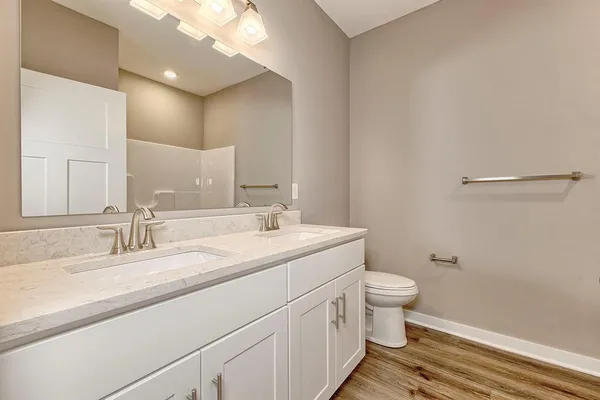 $3,200 | 287 Olivia Drive, Verona, PA 15147