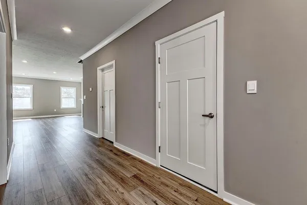$3,200 | 287 Olivia Drive, Verona, PA 15147