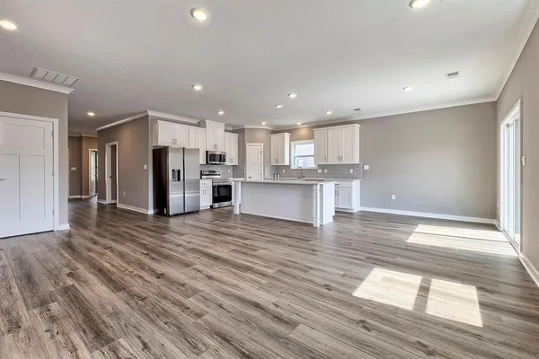 $3,200 | 287 Olivia Drive, Verona, PA 15147