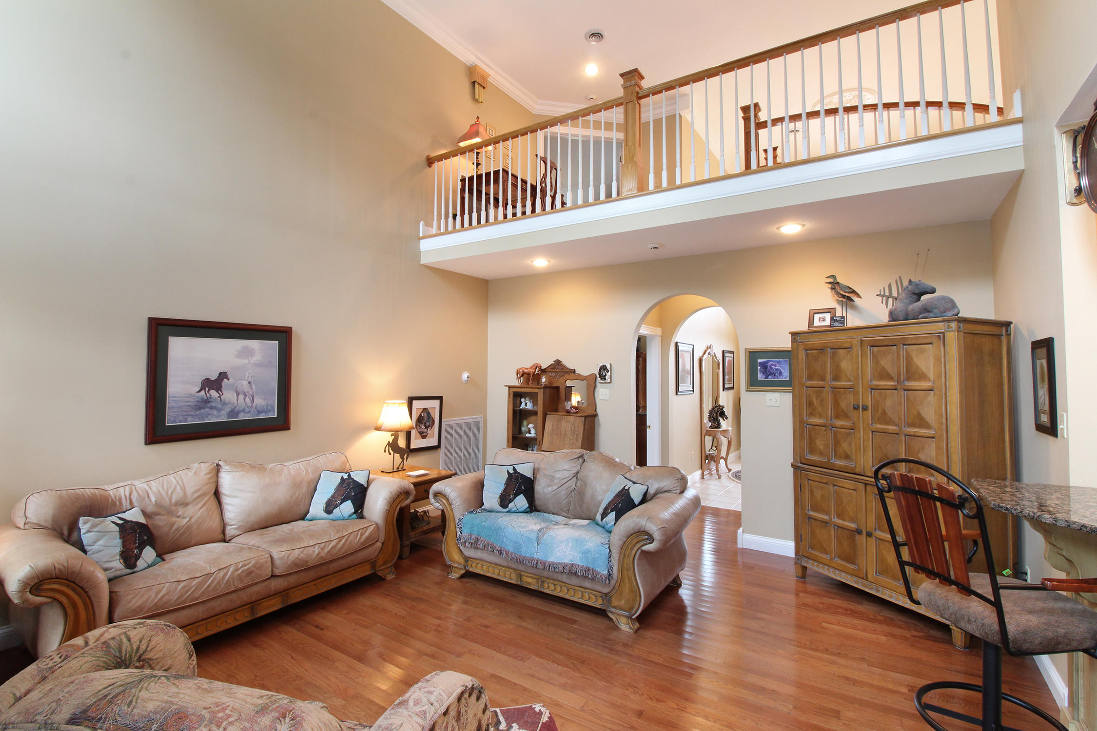 912 Gamble Drive Heiskell, TN 37754 - Photo 14 of 40 Living Room
