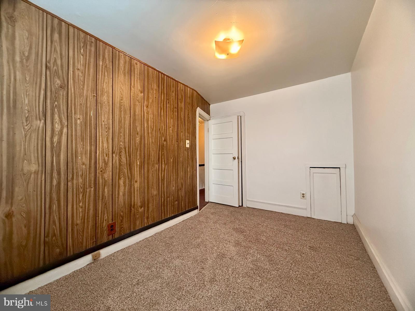 549 Littlecroft Road Upper Darby, PA 19082 - Photo 18 of 26 2nd Bedroom