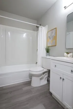 $369,000 | 313 Brightfield Drive, Ballwin, MO 63021