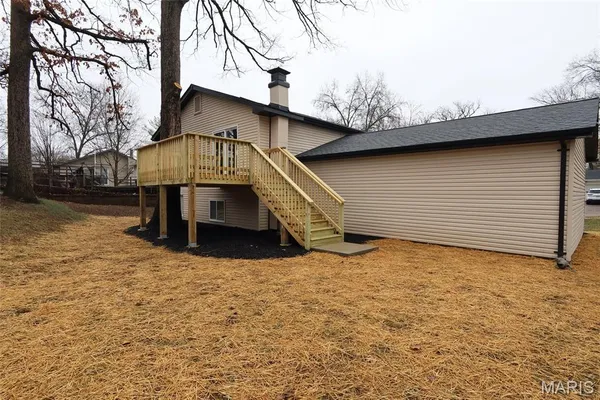$369,000 | 313 Brightfield Drive, Ballwin, MO 63021