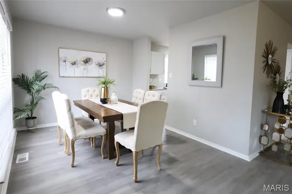 $369,000 | 313 Brightfield Drive, Ballwin, MO 63021