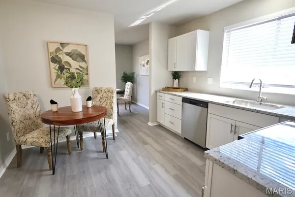 $369,000 | 313 Brightfield Drive, Ballwin, MO 63021