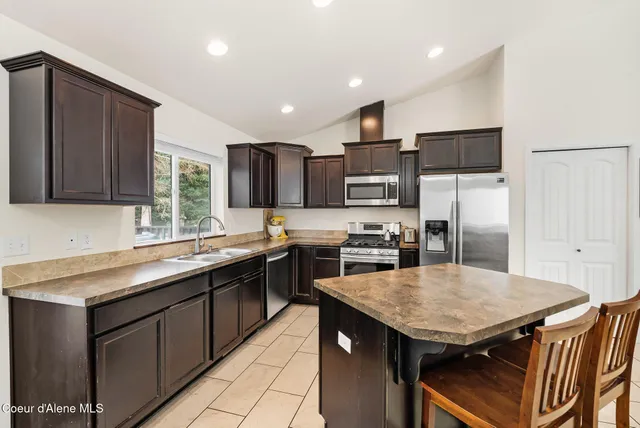 $649,000 | 102 Park Lane, Sandpoint, ID 83864