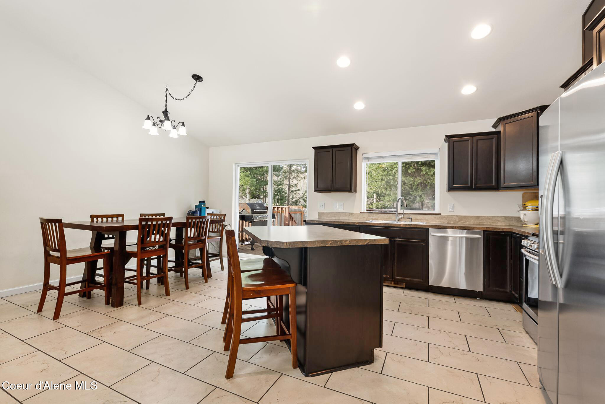 102 Park Lane Sandpoint, ID 83864 - Photo 11 of 51 .