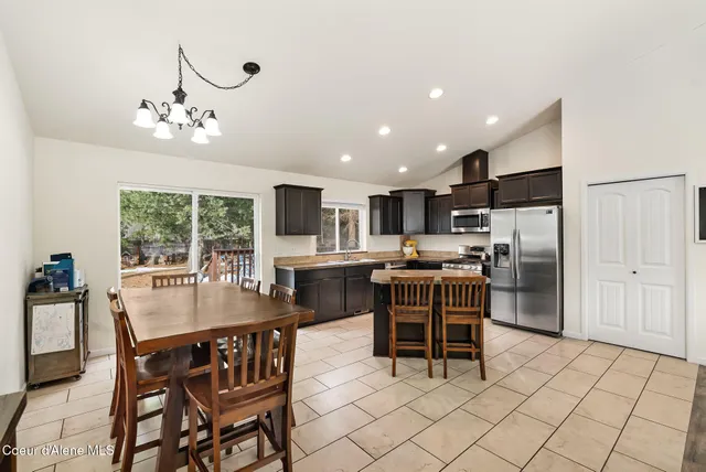 $649,000 | 102 Park Lane, Sandpoint, ID 83864