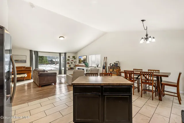 $649,000 | 102 Park Lane, Sandpoint, ID 83864