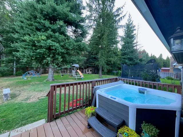 $649,000 | 102 Park Lane, Sandpoint, ID 83864