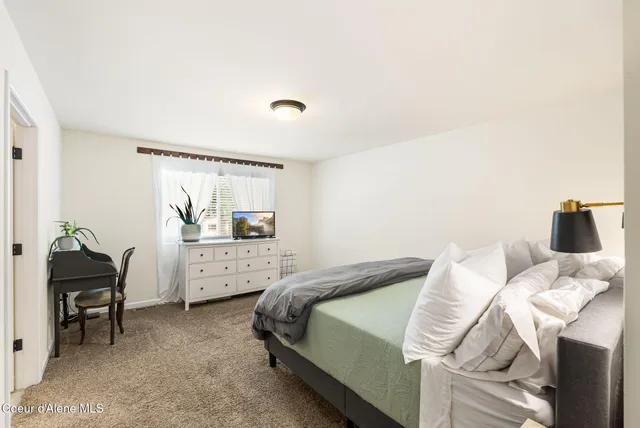 $649,000 | 102 Park Lane, Sandpoint, ID 83864