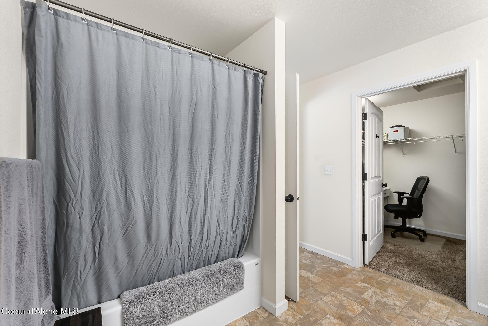 102 Park Lane Sandpoint, ID 83864 - Photo 22 of 51 .