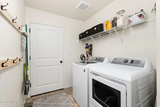 $649,000 | 102 Park Lane, Sandpoint, ID 83864