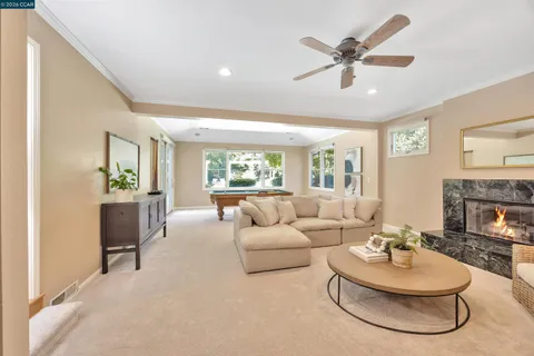 $2,895,000 | 75 Corte Yolanda, Moraga, CA 94556