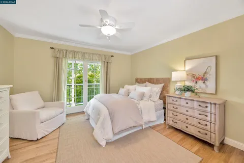 $2,895,000 | 75 Corte Yolanda, Moraga, CA 94556