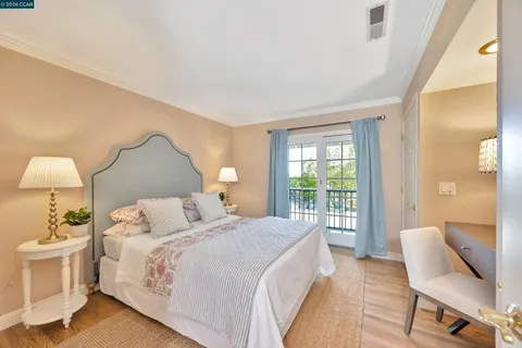 $2,895,000 | 75 Corte Yolanda, Moraga, CA 94556