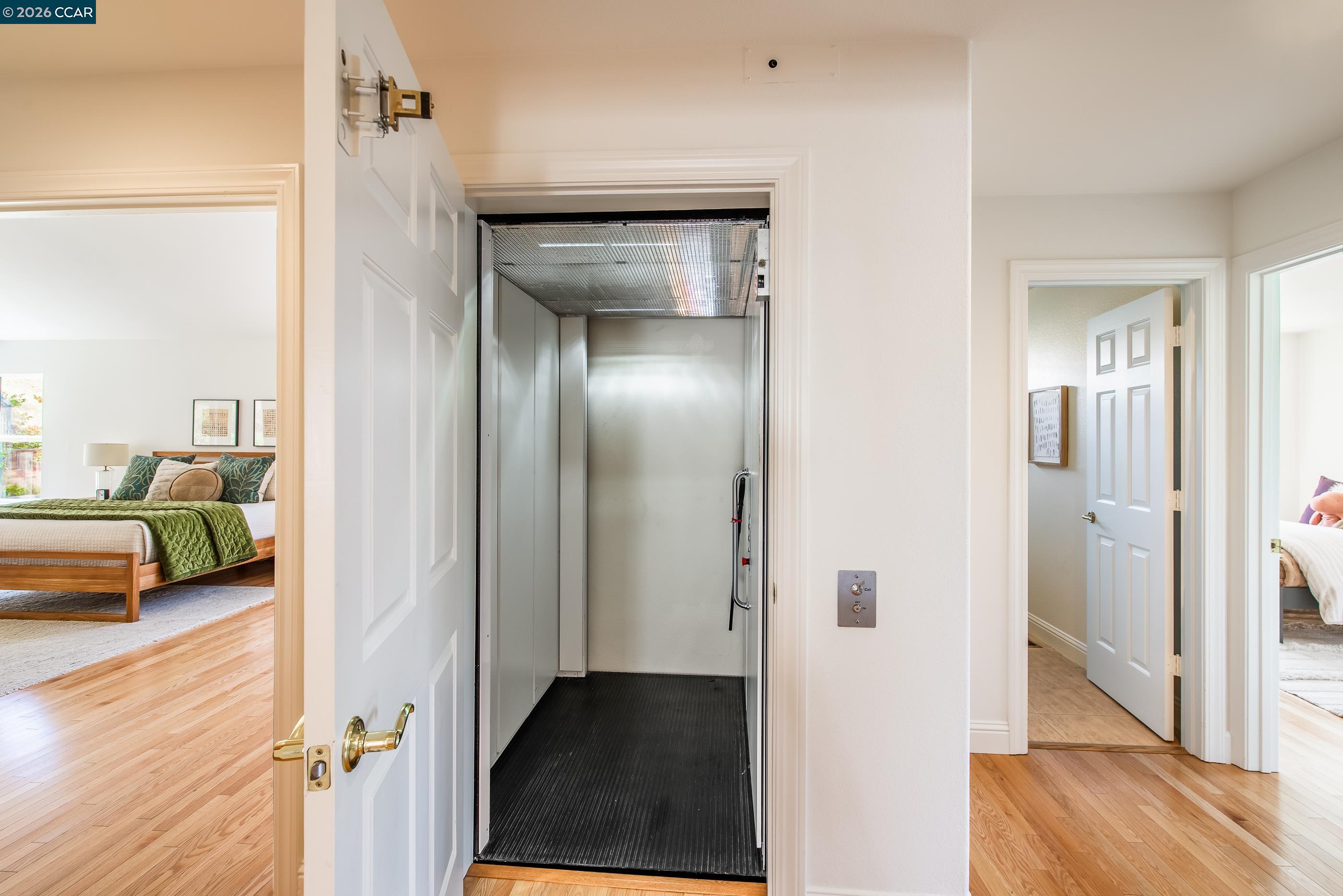 1170 Sunrise Ridge Drive Lafayette, CA 94549 - Photo 37 of 45 a view of a bathroom from the hallway