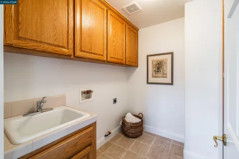 $1,595,000 | 1170 Sunrise Ridge Drive, Lafayette, CA 94549