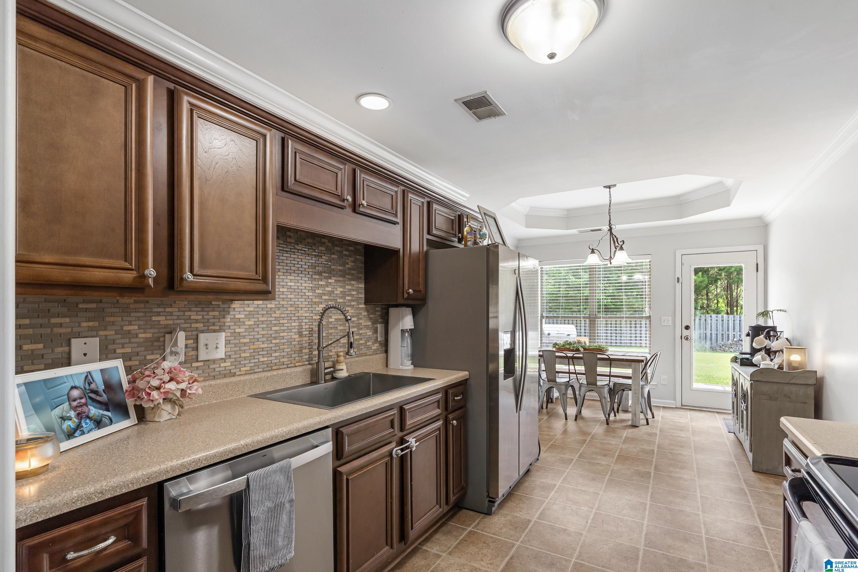 554 Village Springs Lane Springville, AL 35146 - Photo 10 of 30