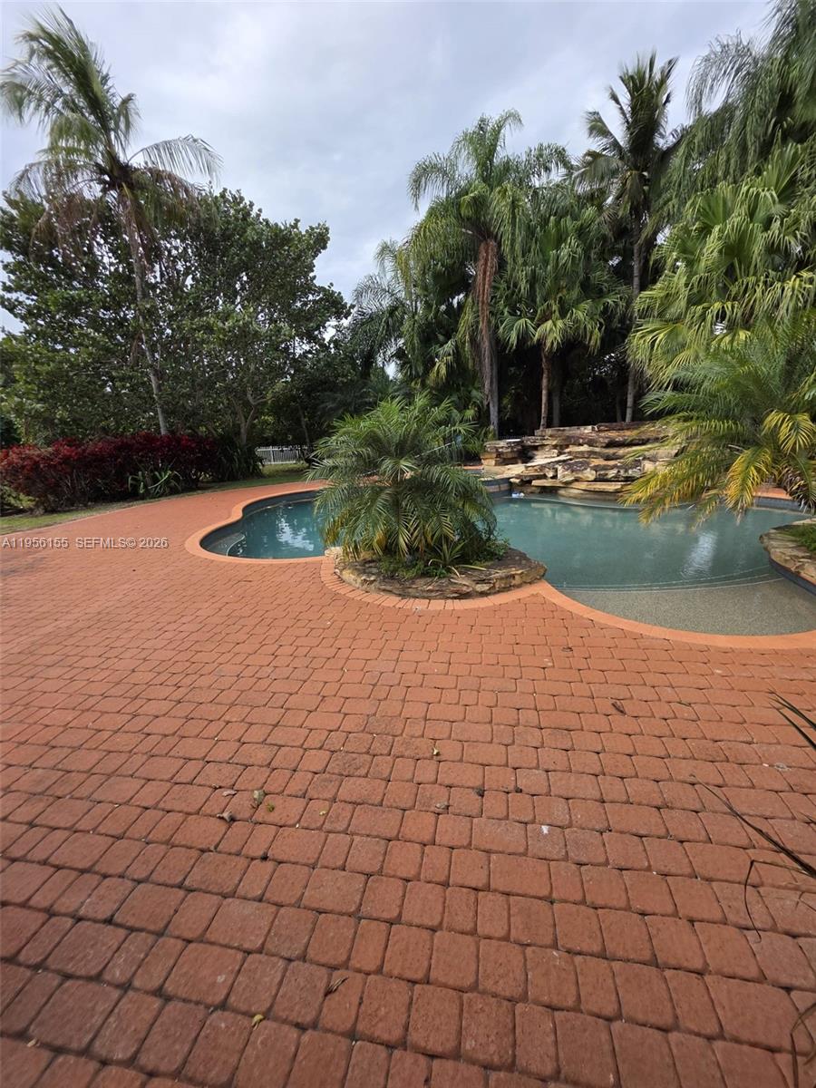 28860 Southwest 182nd Avenue Homestead, FL 33030 - Photo 12 of 15 a view of a yard