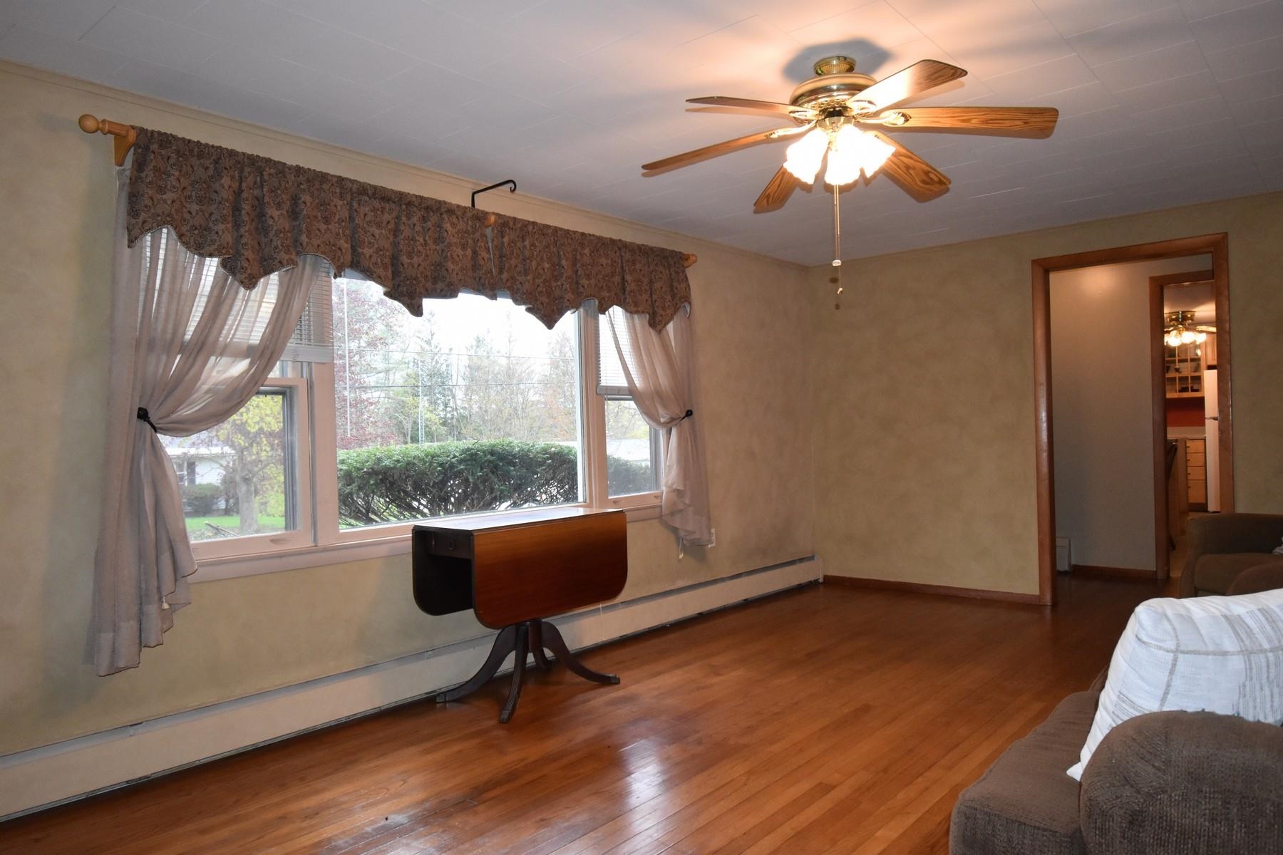 6 Foster Place Rutland, VT 05701 - Photo 17 of 38