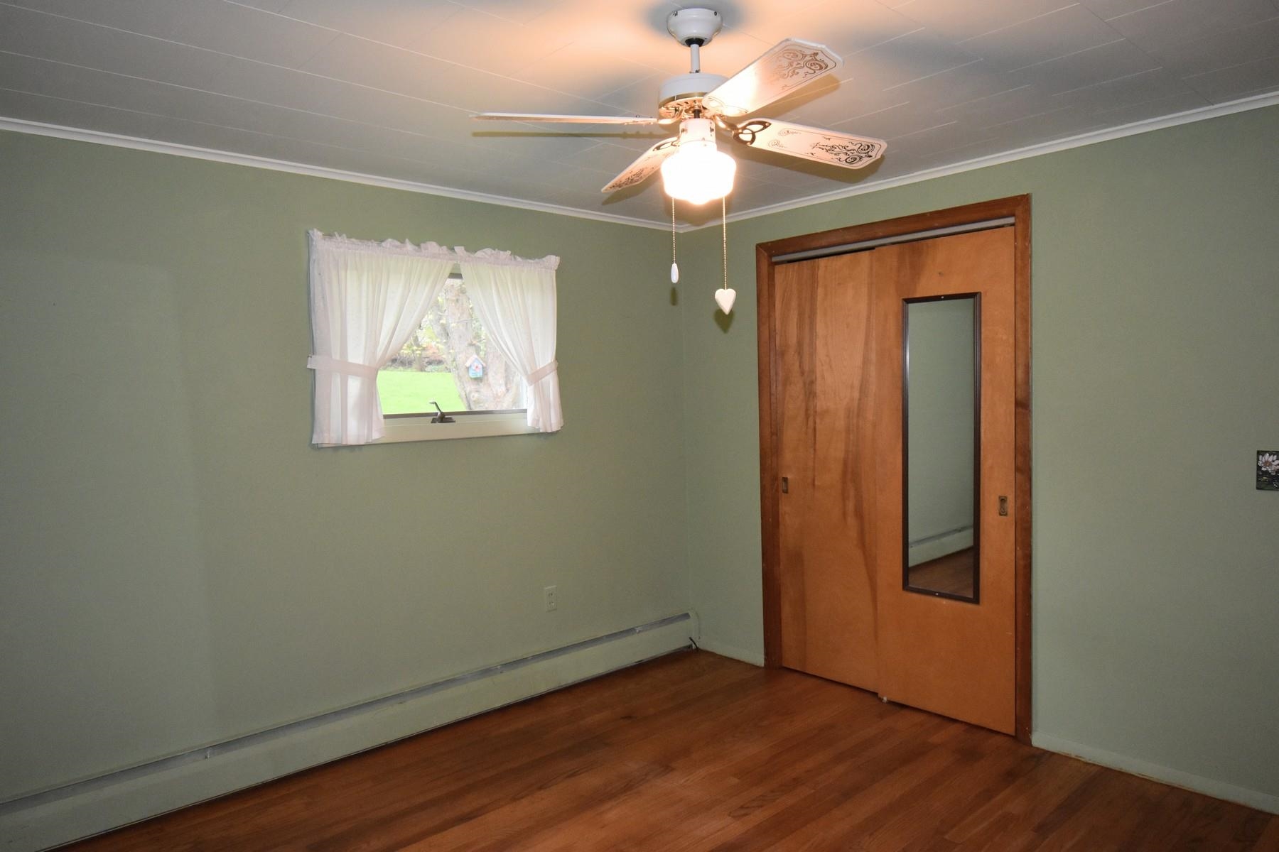 6 Foster Place Rutland, VT 05701 - Photo 23 of 38