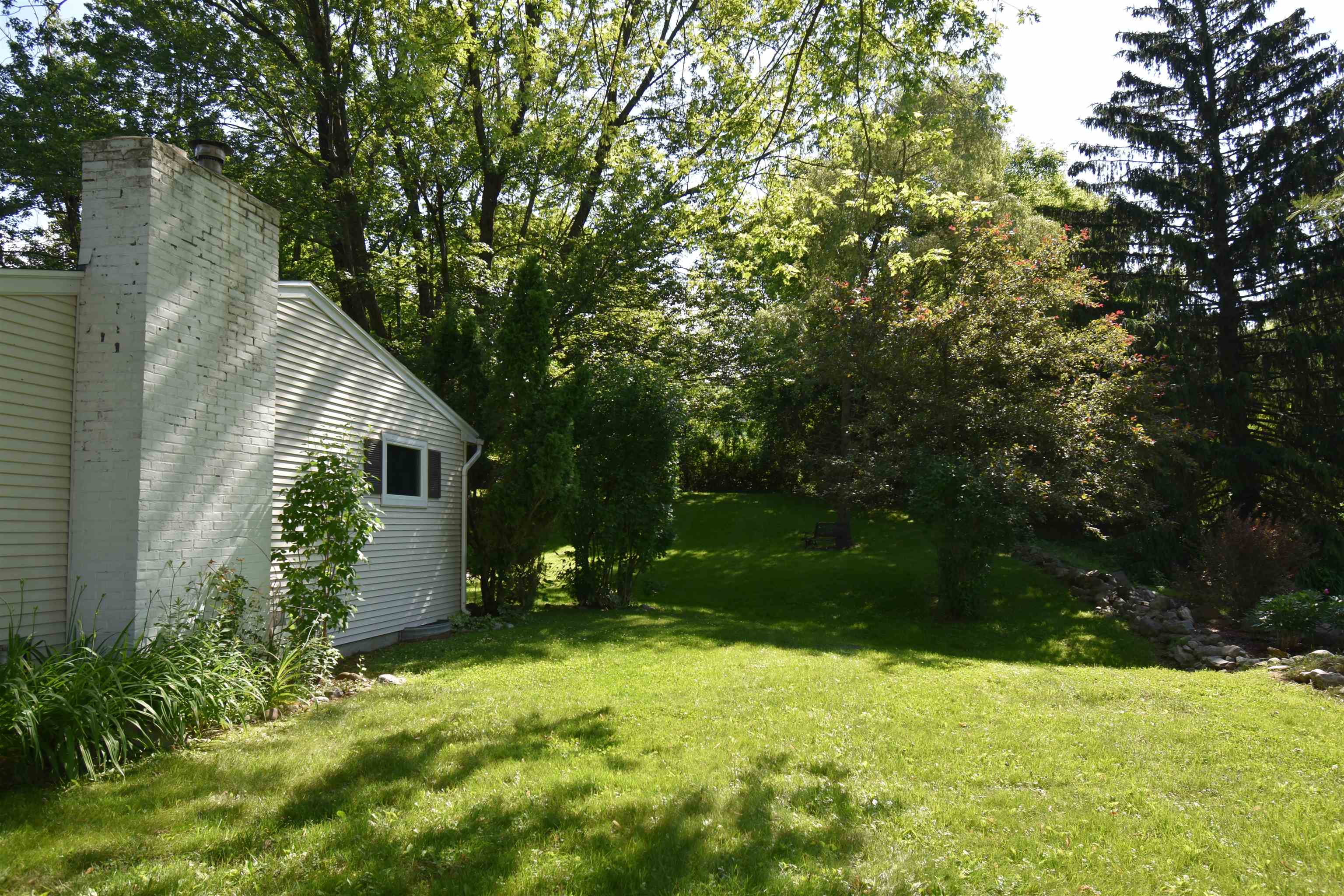 6 Foster Place Rutland, VT 05701 - Photo 36 of 38