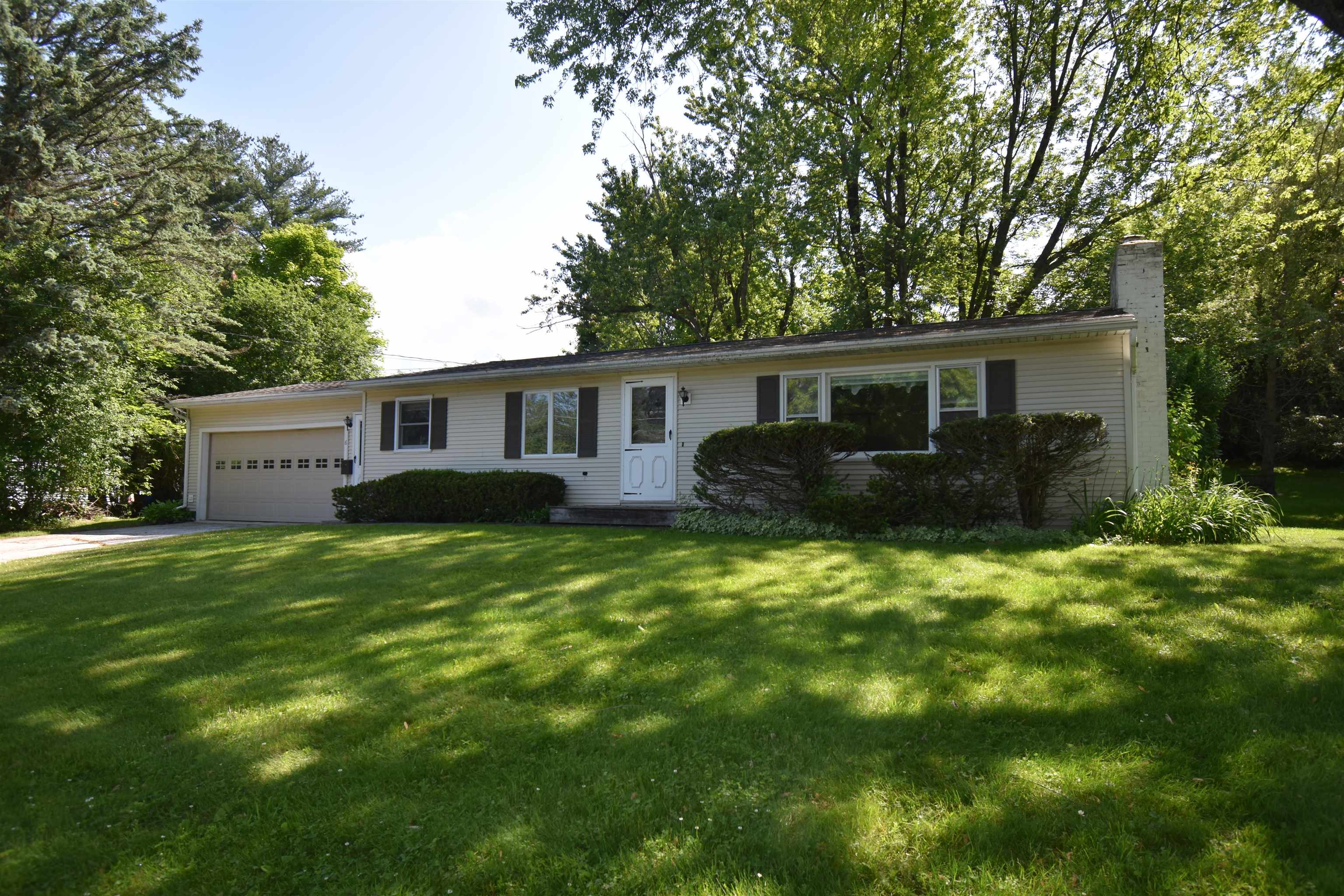6 Foster Place Rutland, VT 05701 - Photo 7 of 38