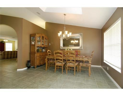 18851 41st Road North Loxahatchee, FL 33470 - Photo 3 of 6 Dining Room