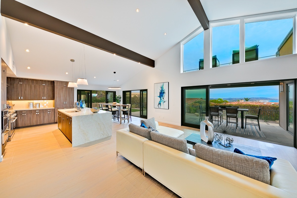 5495 Rutgers Road La Jolla, CA 92037 - Photo 7 of 25