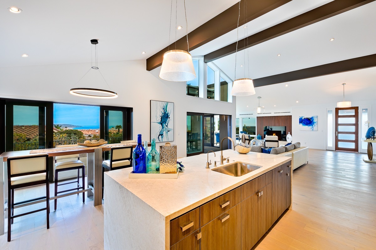 5495 Rutgers Road La Jolla, CA 92037 - Photo 9 of 25