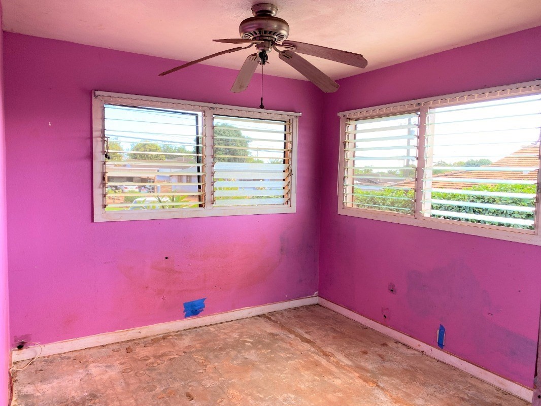 4825 Moi Road Hanapepe, HI 96716 - Photo 11 of 14 a view of a livingroom with an window