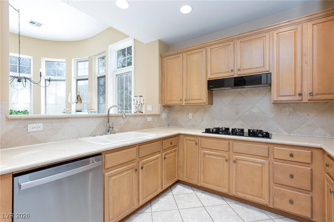 10 Strada Principale Henderson, NV 89011 - Photo 19 of 46
