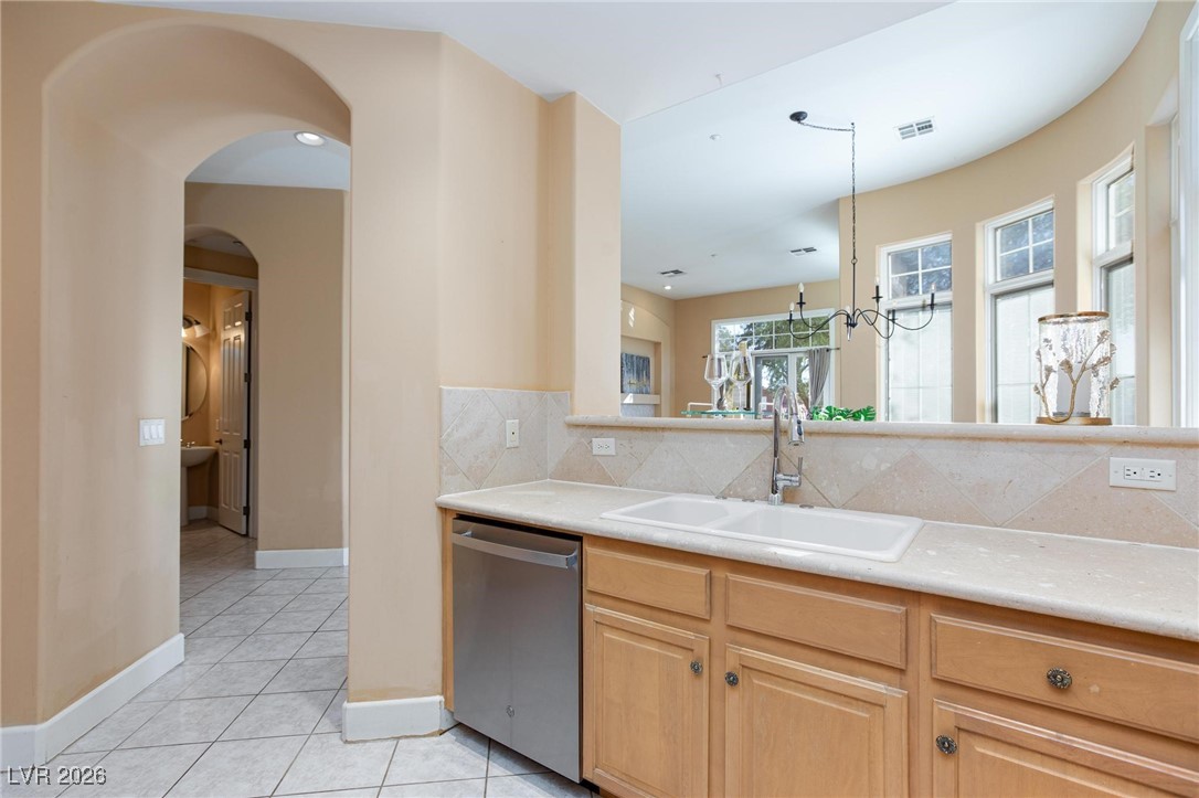 10 Strada Principale Henderson, NV 89011 - Photo 20 of 46