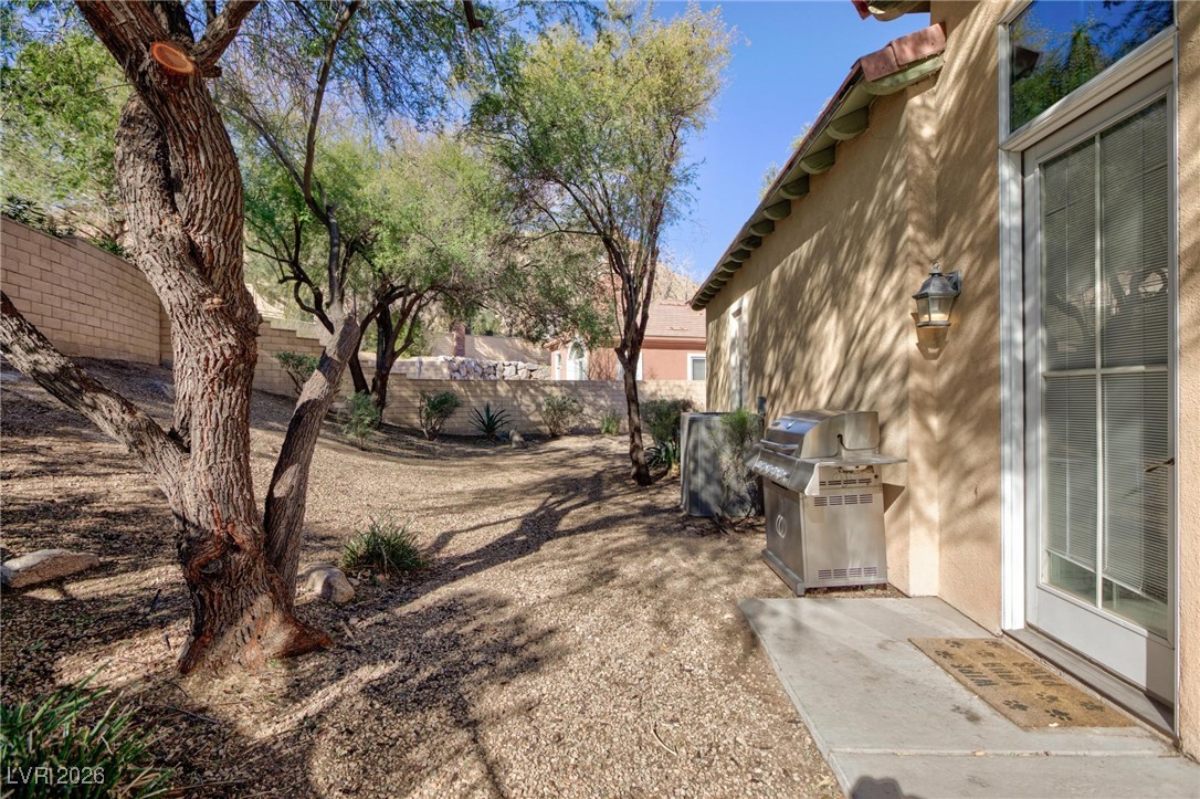 10 Strada Principale Henderson, NV 89011 - Photo 2 of 46