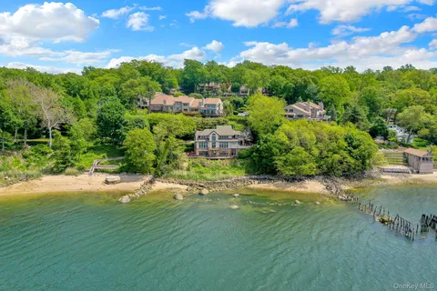 $3,595,000 | 35 Sunview Drive, Glen Cove, NY 11542