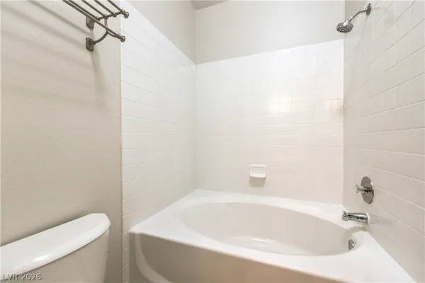 $2,295 | 1801 Villa Vista Way, Las Vegas, NV 89128