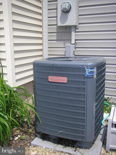 2338 Hunters Square Court Reston, VA 20191 - Photo 18 of 22 New HVAC