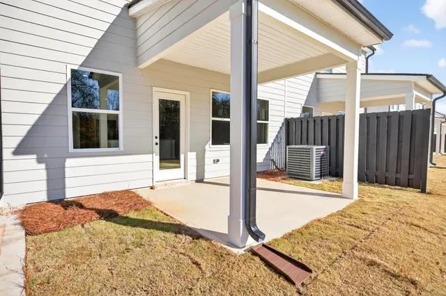 a house view with a outdoor space