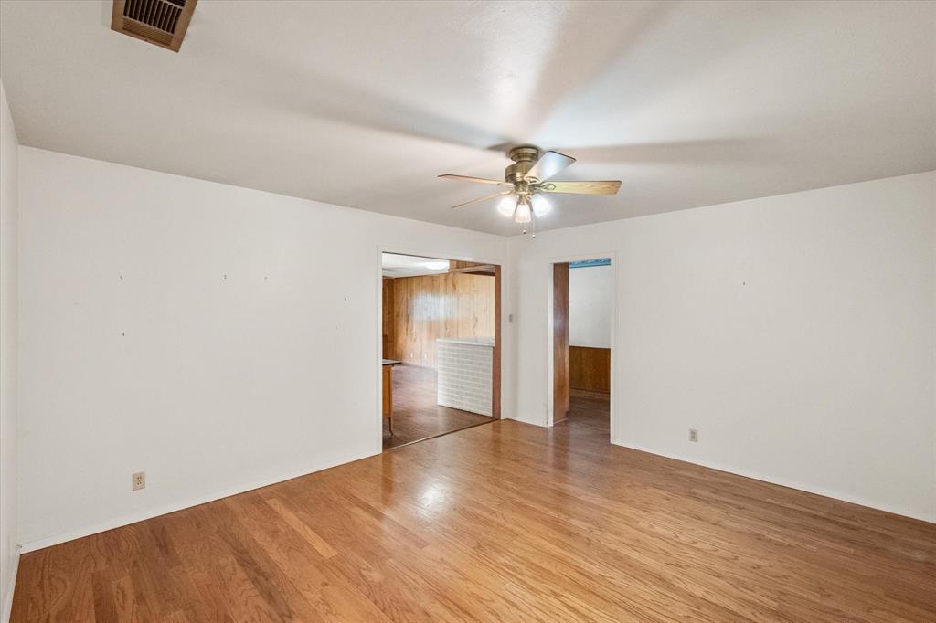 613 Whitener Road Euless, TX 76040 - Photo 10 of 29 Dining room with hardwood flooring
