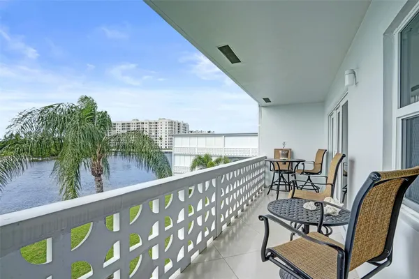 $295,000 | 1001 North Riverside Drive, Unit 304, Pompano Beach, FL 33062
