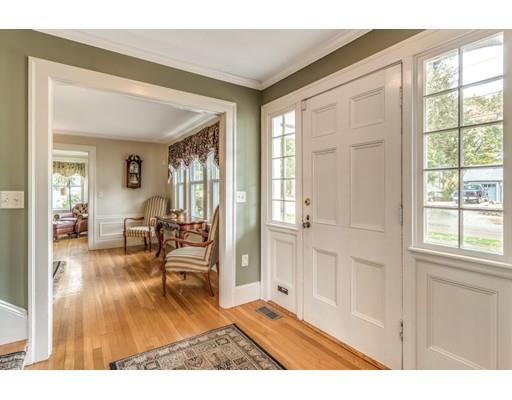 10 Outlook Road Wakefield, MA 01880 - Photo 6 of 30 Gallery Image 6