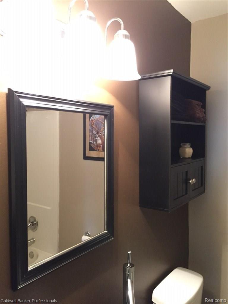 5075 North Georgetown Road Grand Blanc, MI 48439 - Photo 16 of 26 IMG_8396.JPG