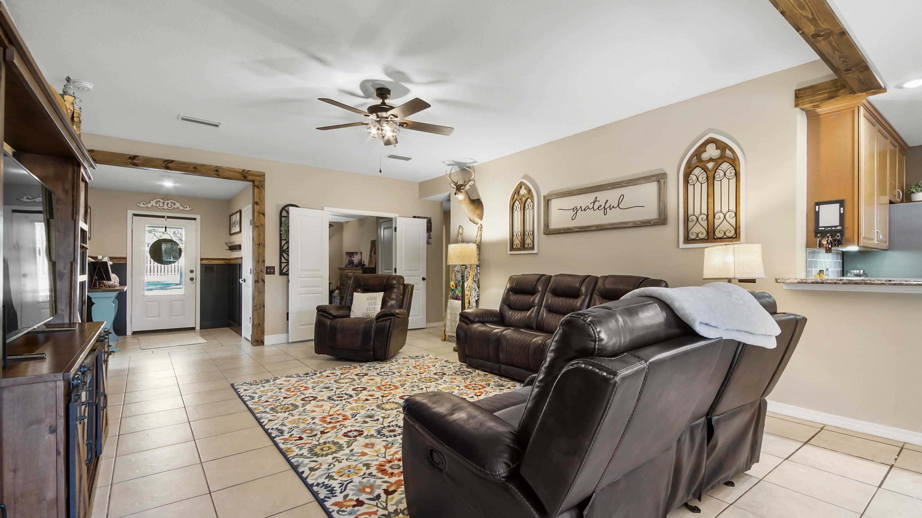 537 Hunters Ridge Road DeFuniak Springs, FL 32433 - Photo 7 of 41 DSC01681