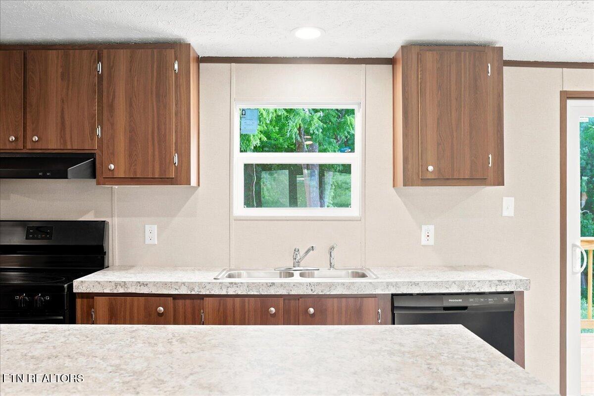 189 Laura Boling Loop Road Strawberry Plains, TN 37871 - Photo 13 of 32 13-189 Laura Boling Loop Rd 12