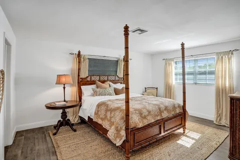 $1,650,000 | 4240 Northeast 28th Avenue, Fort Lauderdale, FL 33308