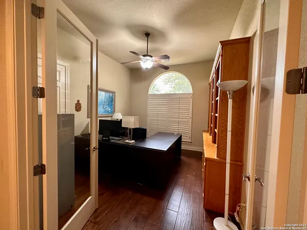 $4,750 | 402 Cameron Circle, San Antonio, TX 78258