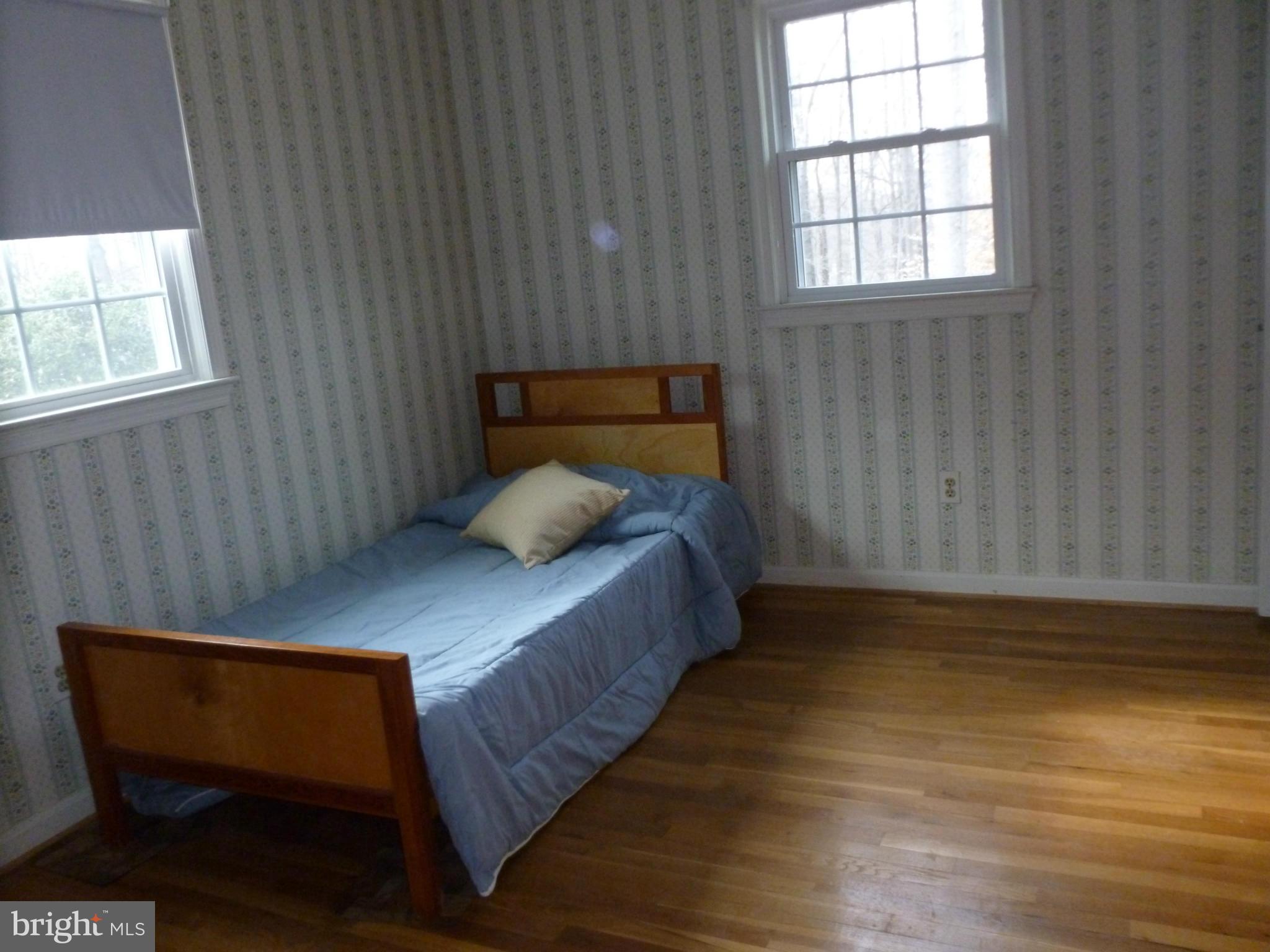 6905 Sydenstricker Road Springfield, VA 22152 - Photo 13 of 25 Bedroom (Master)