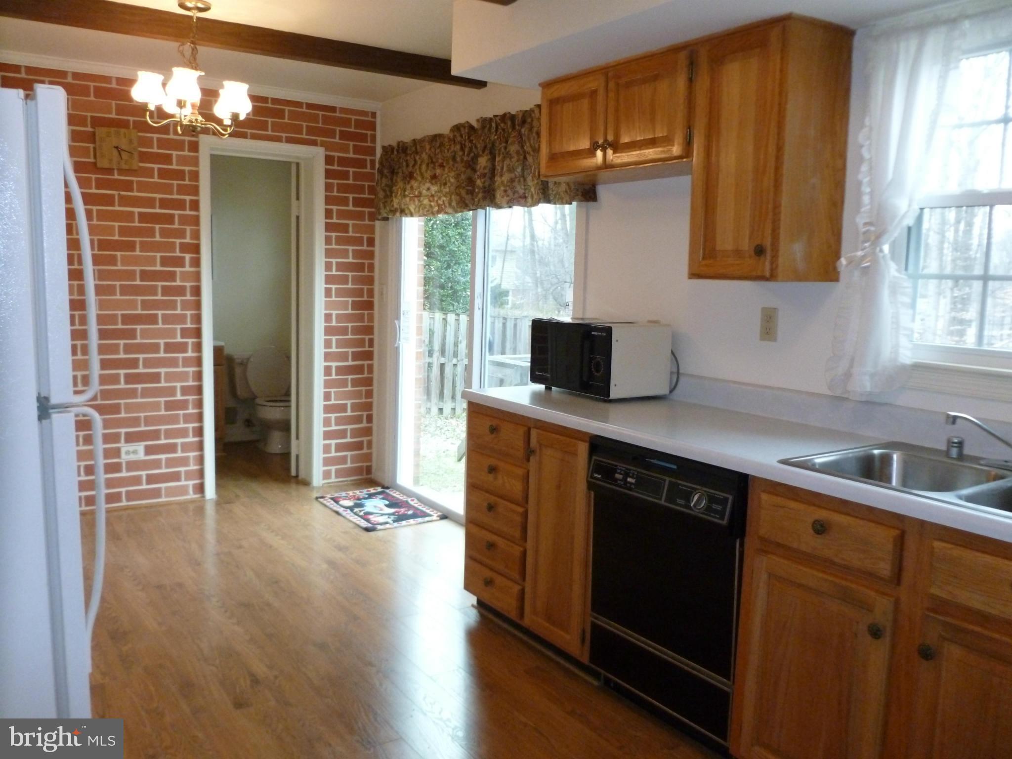 6905 Sydenstricker Road Springfield, VA 22152 - Photo 9 of 25 Kitchen